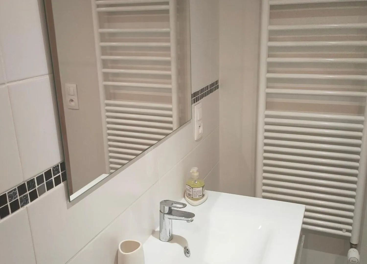Beau Studio Dans La Vallee De Chamonix Les Trabets Apartment