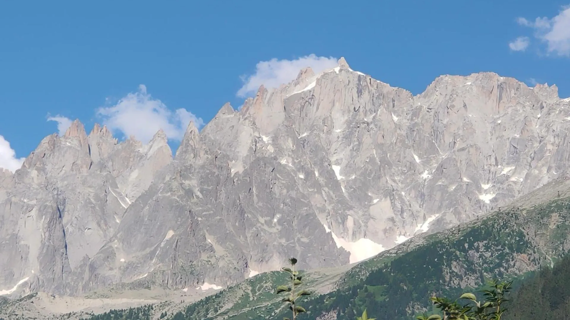 Beau Studio Dans La Vallee De Chamonix Les Trabets 0*,  France