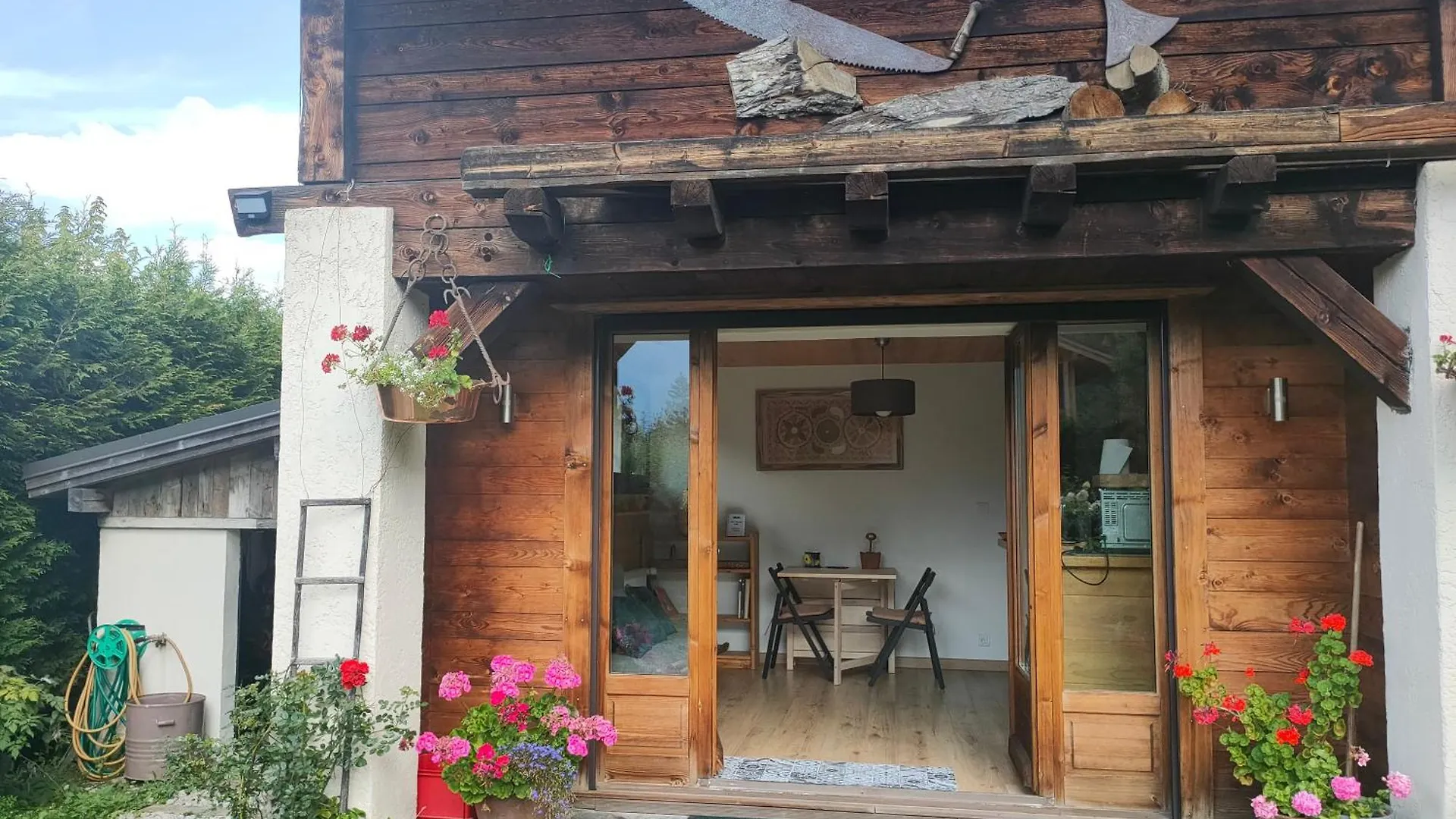 Beau Studio Dans La Vallee De Chamonix Les Trabets